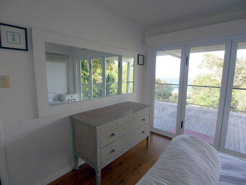 Annie's White House - Broome Tourism 24
