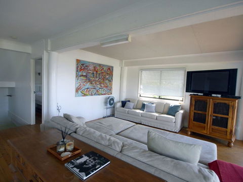 Annie's White House - Broome Tourism 19