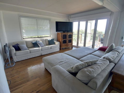 Annie's White House - Broome Tourism 18
