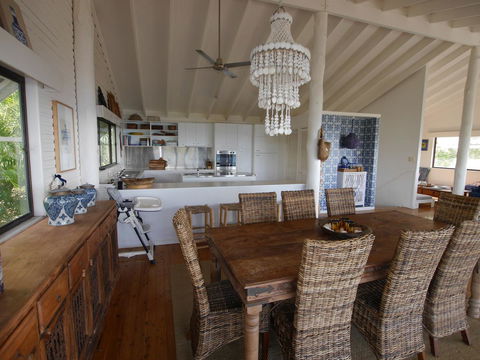 Annie's White House - Broome Tourism 5