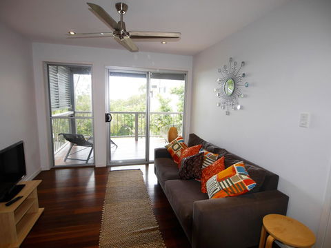 Sandbar - Broome Tourism 10