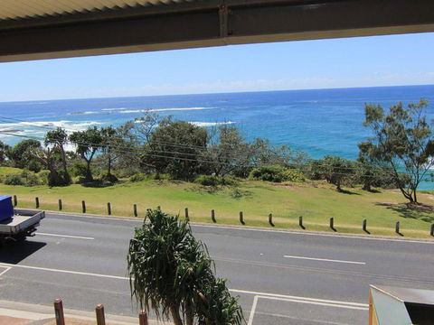 First Point Down By Discover Stradbroke - Broome Tourism 9