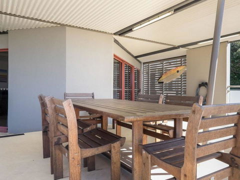 First Point Down By Discover Stradbroke - Broome Tourism 15