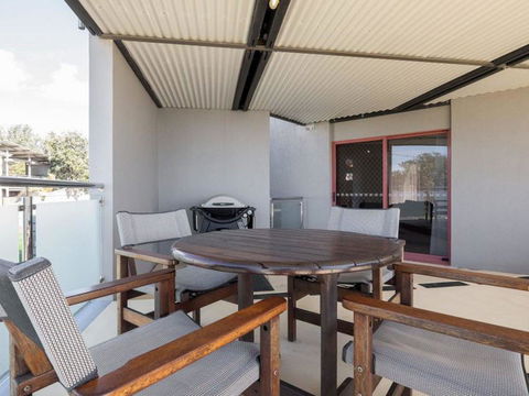 First Point Down By Discover Stradbroke - Broome Tourism 14