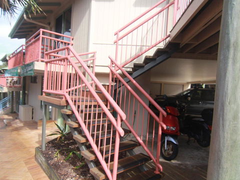 17 Pt Lookout Beach Resort - Broome Tourism 5
