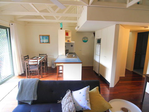 17 Pt Lookout Beach Resort - Broome Tourism 13