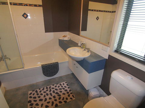 17 Pt Lookout Beach Resort - Broome Tourism 7