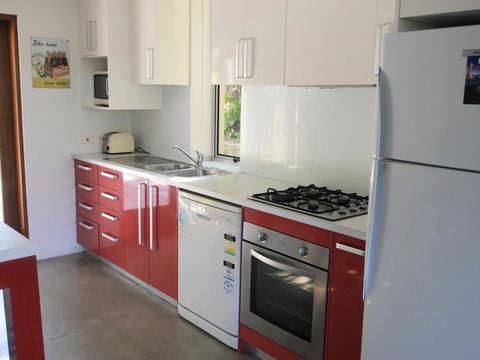 A AAA C-SHACK - Broome Tourism 10