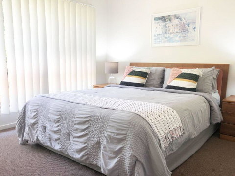 'Sandy Palms' 28 Moorooba Cr - Beautiful Home With Wifi, Air-con And Boat Parking - Broome Tourism 1