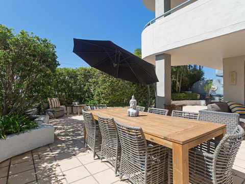 1 'Peninsula Waters', 2-4 Soldiers Point Road - Aircon, Pool & Massive Outdoor Area - Broome Tourism 0