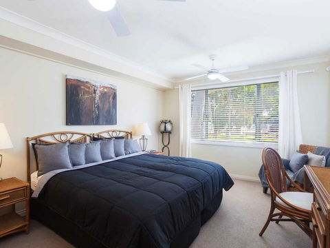 1 'Peninsula Waters', 2-4 Soldiers Point Road - Aircon, Pool & Massive Outdoor Area - Broome Tourism 1