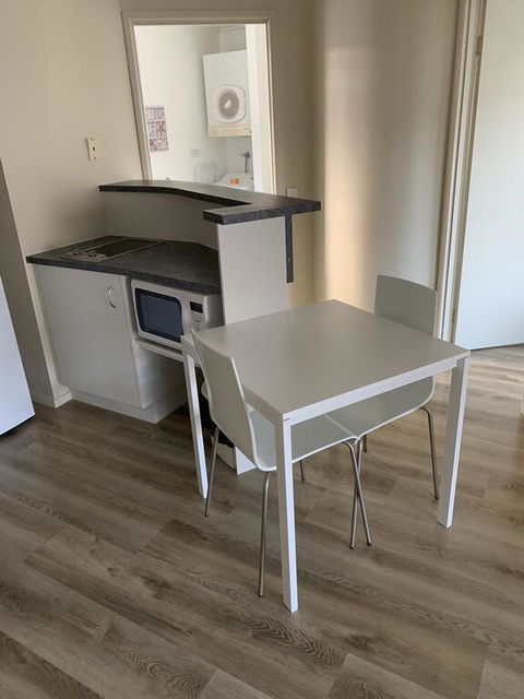 1 Bedroom Unit In 4 Star Tropical Resort In Noosaville - Broome Tourism 1