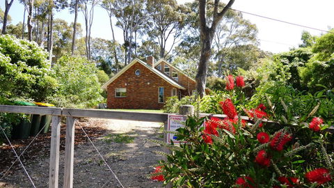 11 Barkala St. Dalmeny - Broome Tourism 0