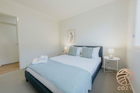 118 Refreshing 3BR Werribee Family House - Broome Tourism 2