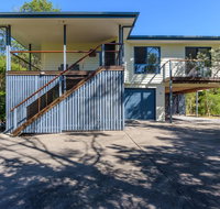12 Ibis Court - Highset beach house with natural bushland gardens and covered decks - Broome Tourism