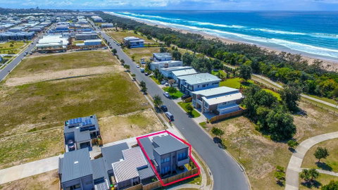 12 Sunfish Lane Beachshack - Broome Tourism 0