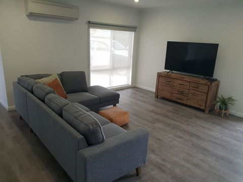 123 Wilson - Arapiles - Broome Tourism 0