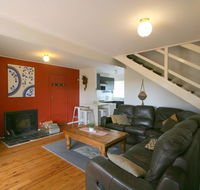 14 Cobbon Crescent Jindabyne - Broome Tourism