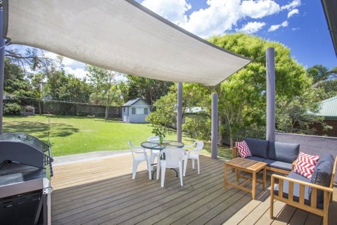 17A Crescent St ULLADULLA - Broome Tourism 0