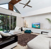 18A Childe Street Belongil Beach - Belongil Beach Pavilion House - Broome Tourism