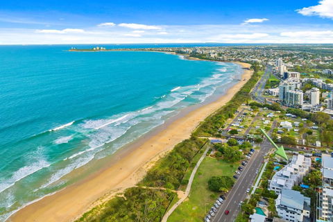 BEACHFRONT BLISS POSITIONED PERFECTLY IN COTTON TREE - Broome Tourism 0