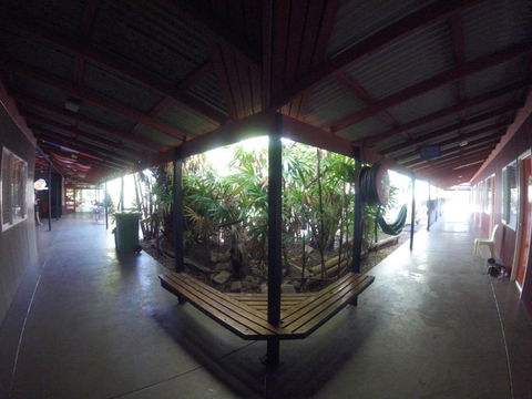 Cable Beach Backpackers - Broome Tourism 4