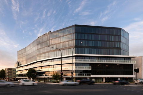 Crowne Plaza Adelaide Mawson Lakes, An IHG Hotel - Broome Tourism 0
