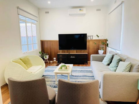 D123 Super Sun Shine Stay - Broome Tourism 4