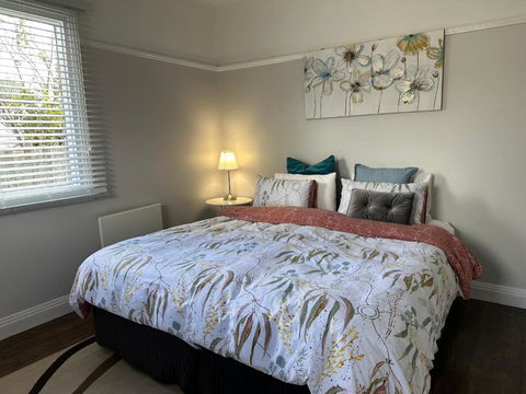 Daisy Cottage On Duke 3BR - Broome Tourism 3