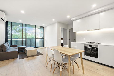 3 Bed Rooms Apartment Super Convenient Location - Broome Tourism 1