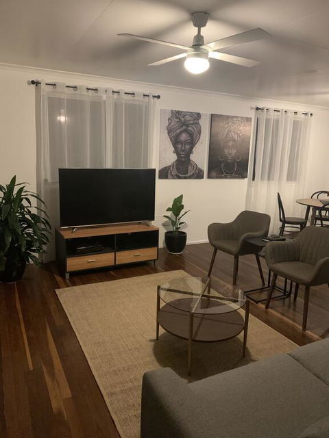 3 Bedroom Apartment - Broome Tourism 0