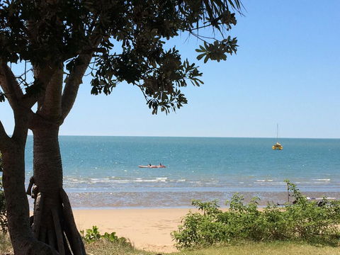 3 Sea/Fraser Island View Deckings, Beachfront, Marina - Broome Tourism 1