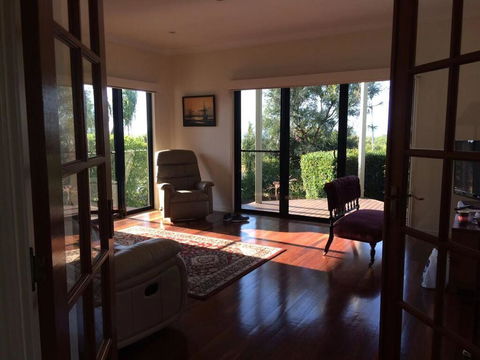 3 Sea/Fraser Island View Deckings, Beachfront, Marina - Broome Tourism 0