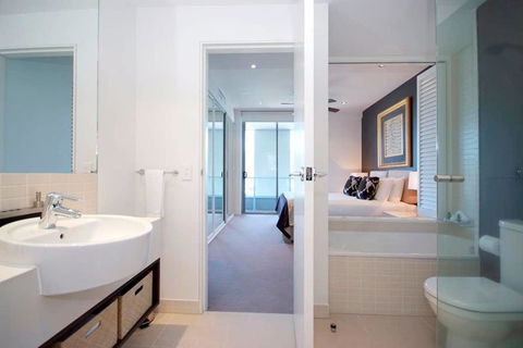 301 Harbour Lights - Broome Tourism 1