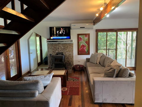 305 Montville - Broome Tourism 1