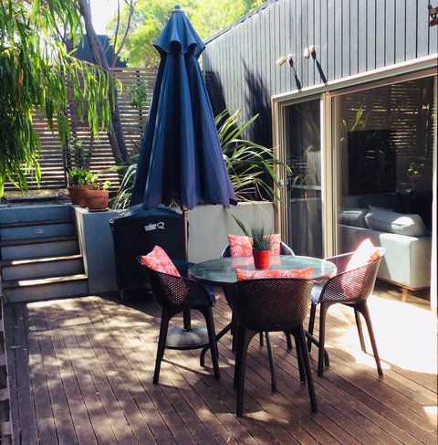 41 Grunters Accommodation - Broome Tourism 3