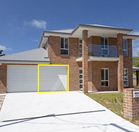 5 Bent Street - huge house with Foxtel  Aircon - Broome Tourism