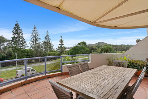 5/46 Lawson Street, Byron Bay - Nautilus - Broome Tourism 3