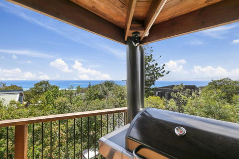 8 Yarrong Road - Broome Tourism 0