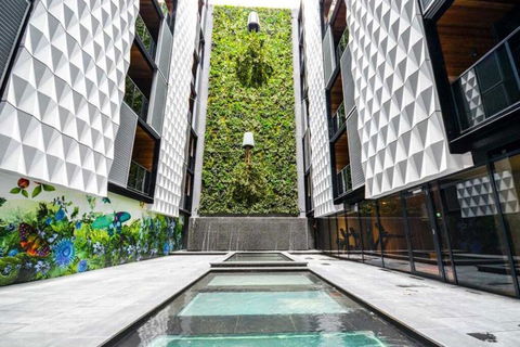 A Modern 2BR Apt Near Federation Square - Broome Tourism 1