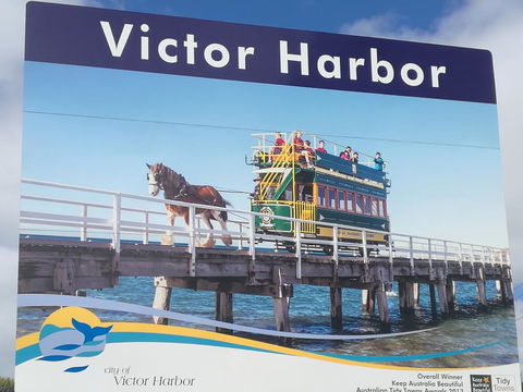 A Victor Harbour Retreat Aldinga Tony's Music Cottage - Broome Tourism 2