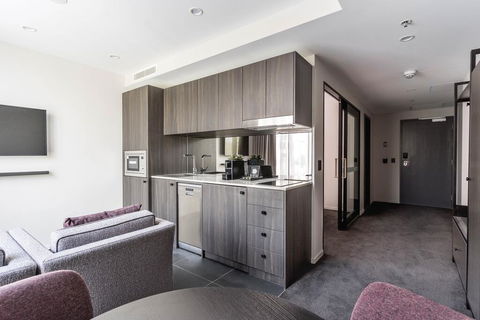 Abode Belconnen - Broome Tourism 3