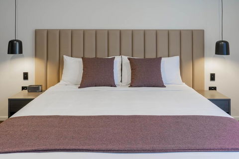 Abode Belconnen - Broome Tourism 1