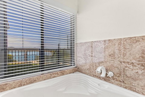 Above And Beyond - Beautiful Home With Pool - Broome Tourism 2