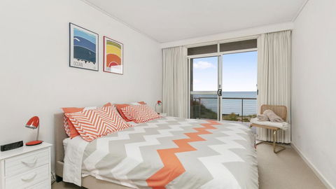 ABSOLUTE BEACHFRONT - FRANKSTON - Broome Tourism 3
