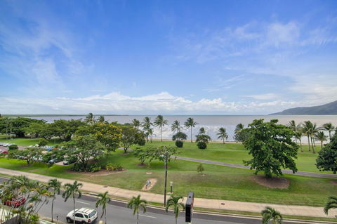 Acacia Court Hotel - Broome Tourism 2
