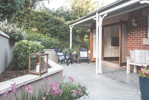 Diggers Beach Cottage - Broome Tourism 1