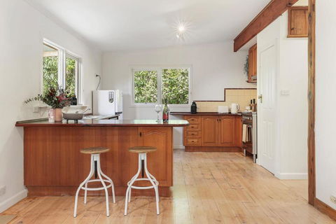 Discover Elegance At Silvermist - Broome Tourism 4