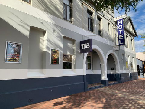 Donnybrook Hotel WA - Broome Tourism 1