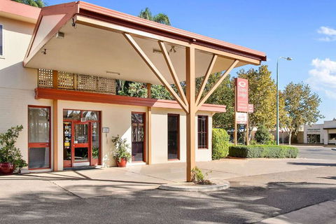 Econo Lodge Griffith Motor Inn - Broome Tourism 1